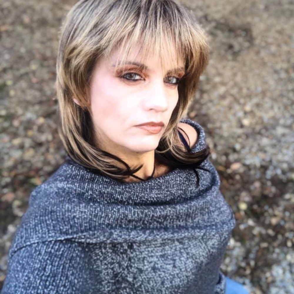 Meet your Posher, Sabrina